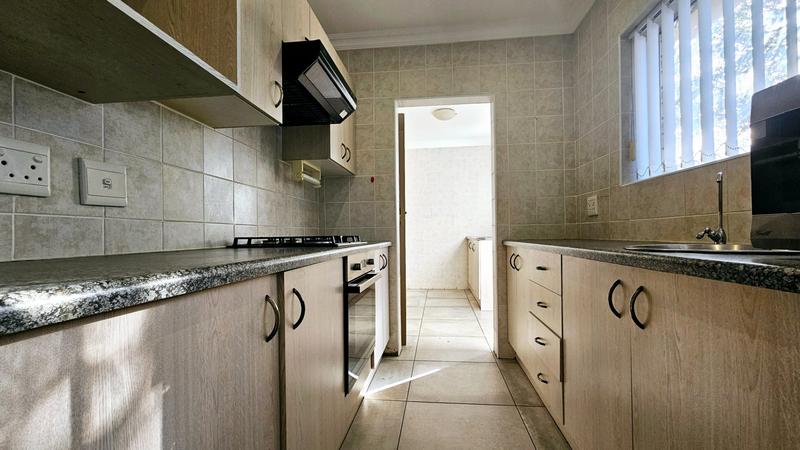 6 Bedroom Property for Sale in Dana Bay Western Cape